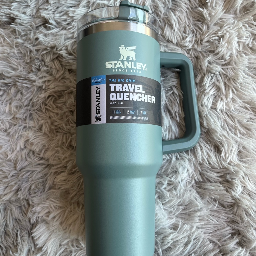 Stanley Quencher 40oz - Shale
